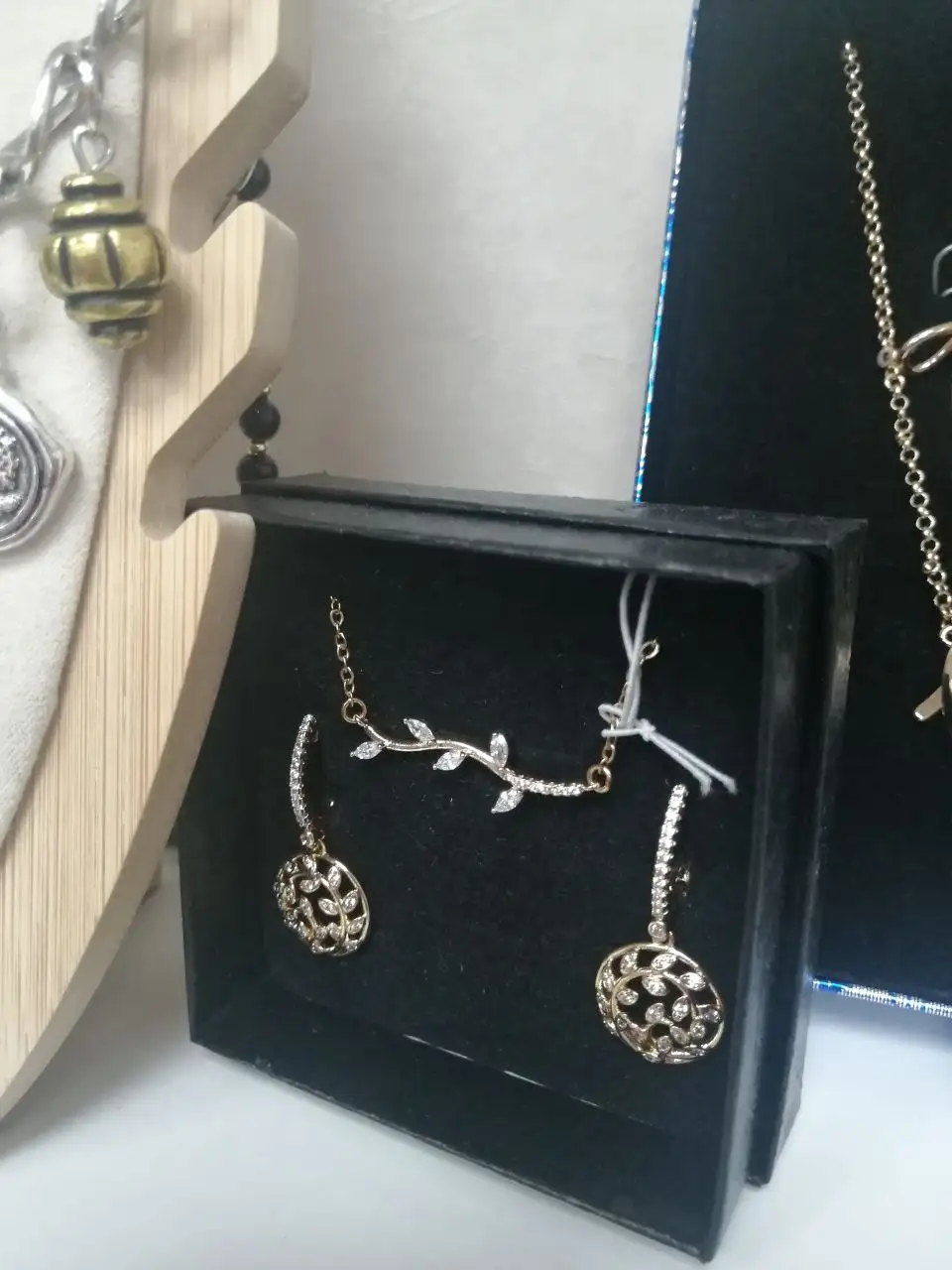 Бижутерия к 8 марта в Мытищах - Бижутерия (Барахолка) в Мытищи