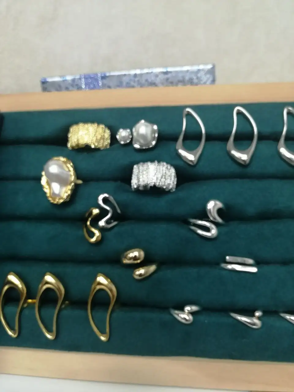 Бижутерия к 8 марта в Мытищах - Бижутерия (Барахолка) в Мытищи