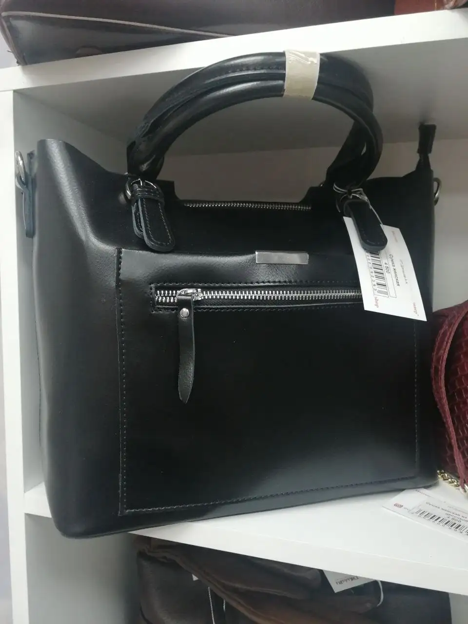 Кожаные сумки к 8 марта со скидкой - Сумки (Одежда) в Мытищи