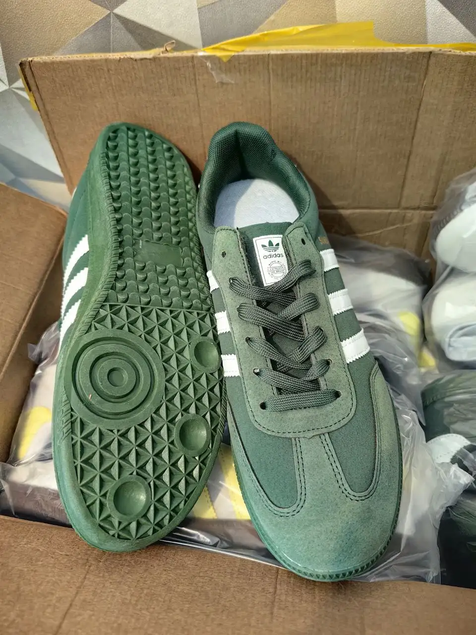 Кроссовки Adidas Samba - Обувь (Одежда) в Мытищи