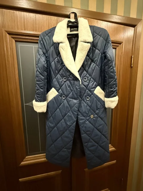 Продажа одежды 42 размера в отличном состоянии - Одежда в Ивантеевка