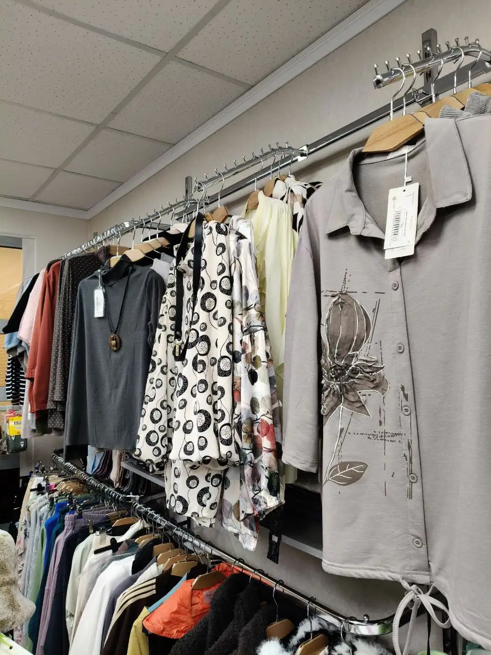 Распродажа зимней коллекции женской одежды - Женская одежда (Одежда) в Мытищи