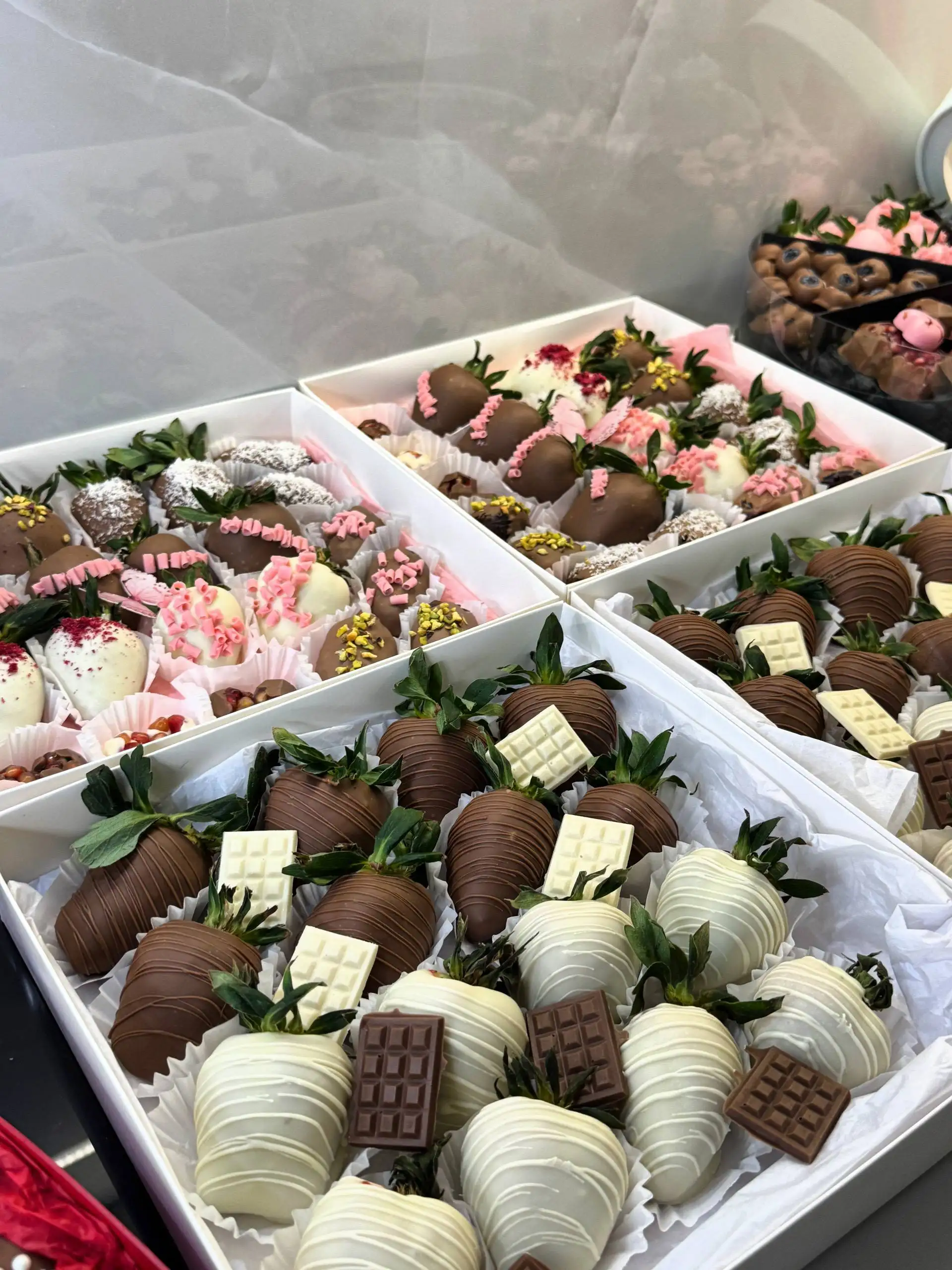 Клубника и ягоды в бельгийском шоколаде - Продукты питания (Барахолка) в Мытищи