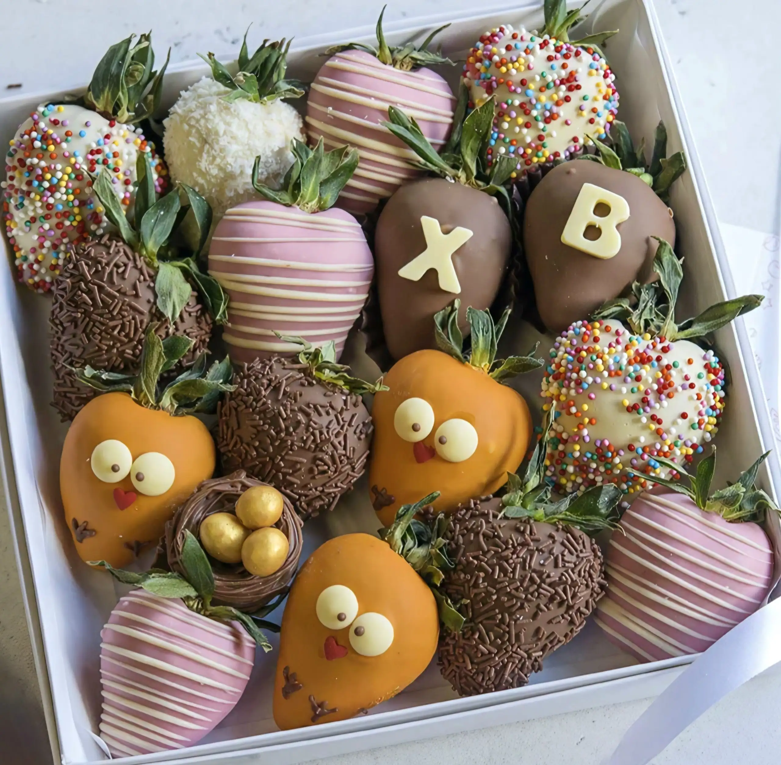 Предзаказ пасхальных наборов из клубники в шоколаде - Барахолка в Мытищи