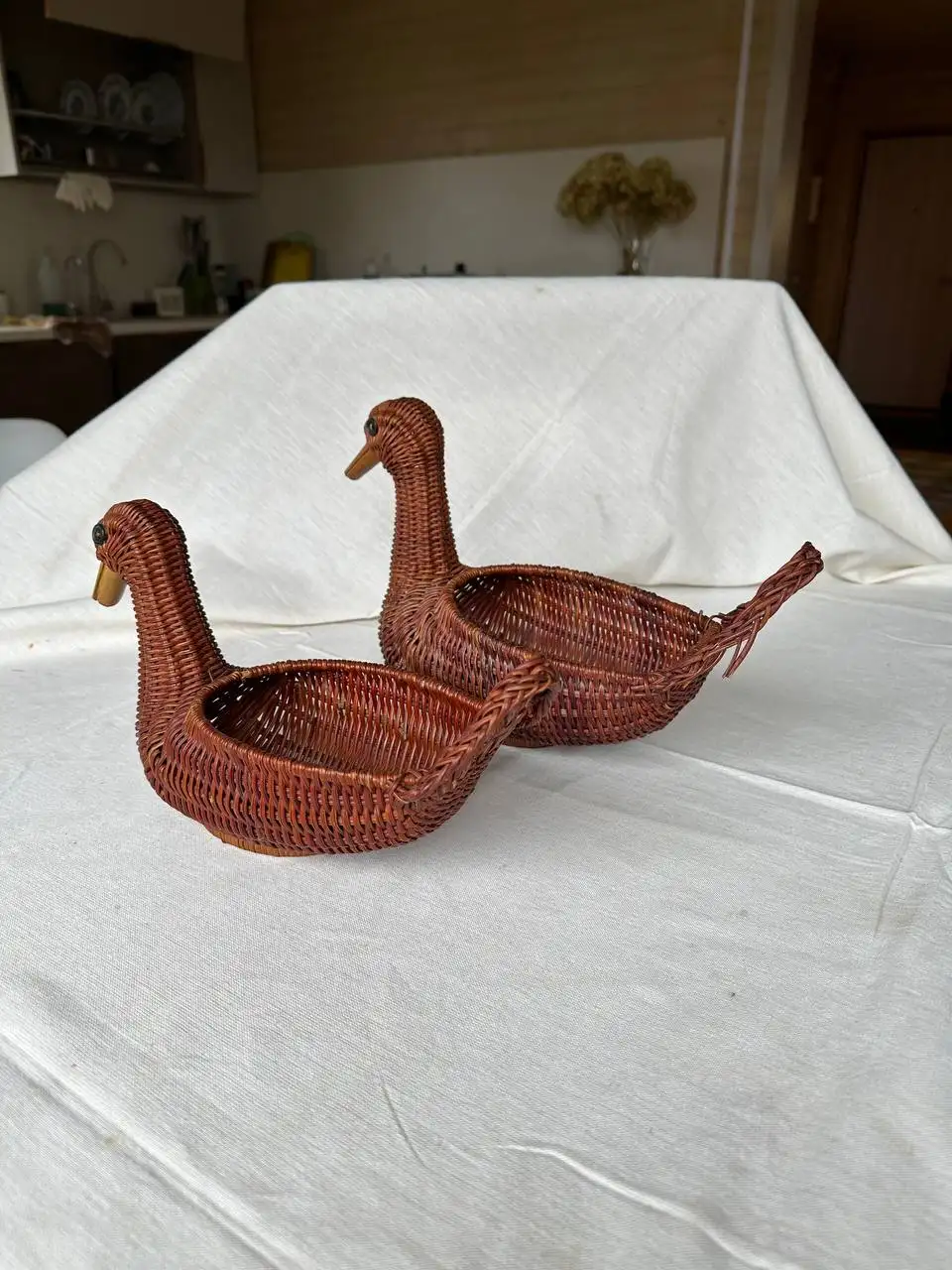Винтажные хлебные корзины в виде уточек для пасхального декора - Пасхальный декор (Хобби и отдых) в Мытищи
