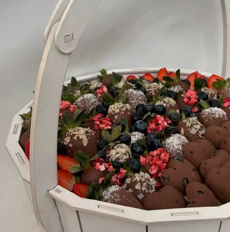 Ягоды в шоколаде на заказ - Продукты питания (Барахолка) в Москва