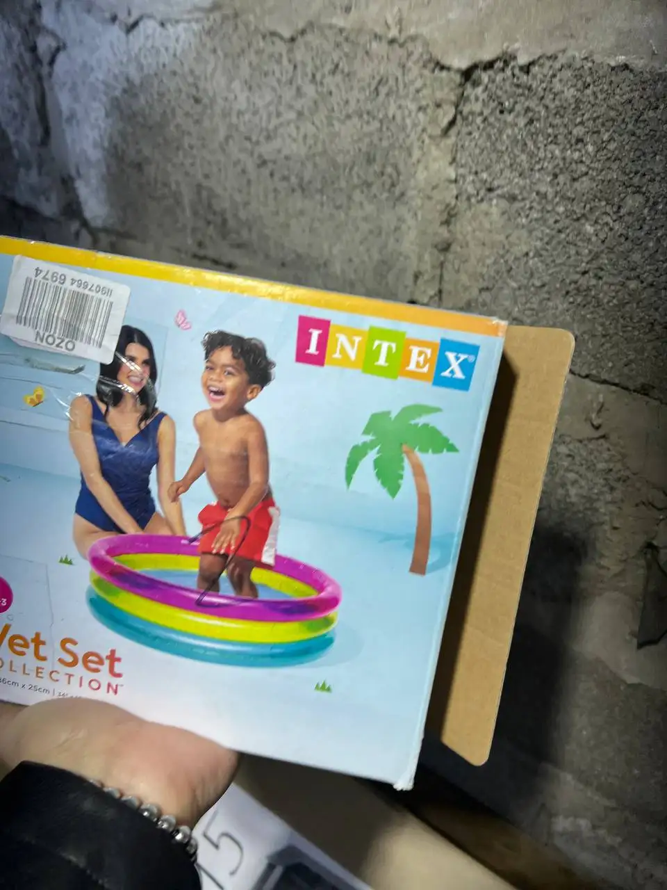 Новый надувной бассейн неиспользованный - Барахолка в Мытищи