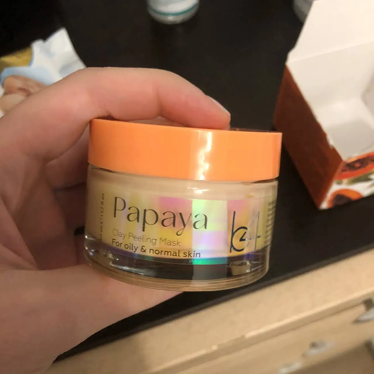 Отдам за шоколадку Милка с фундуком - Барахолка в Мытищи