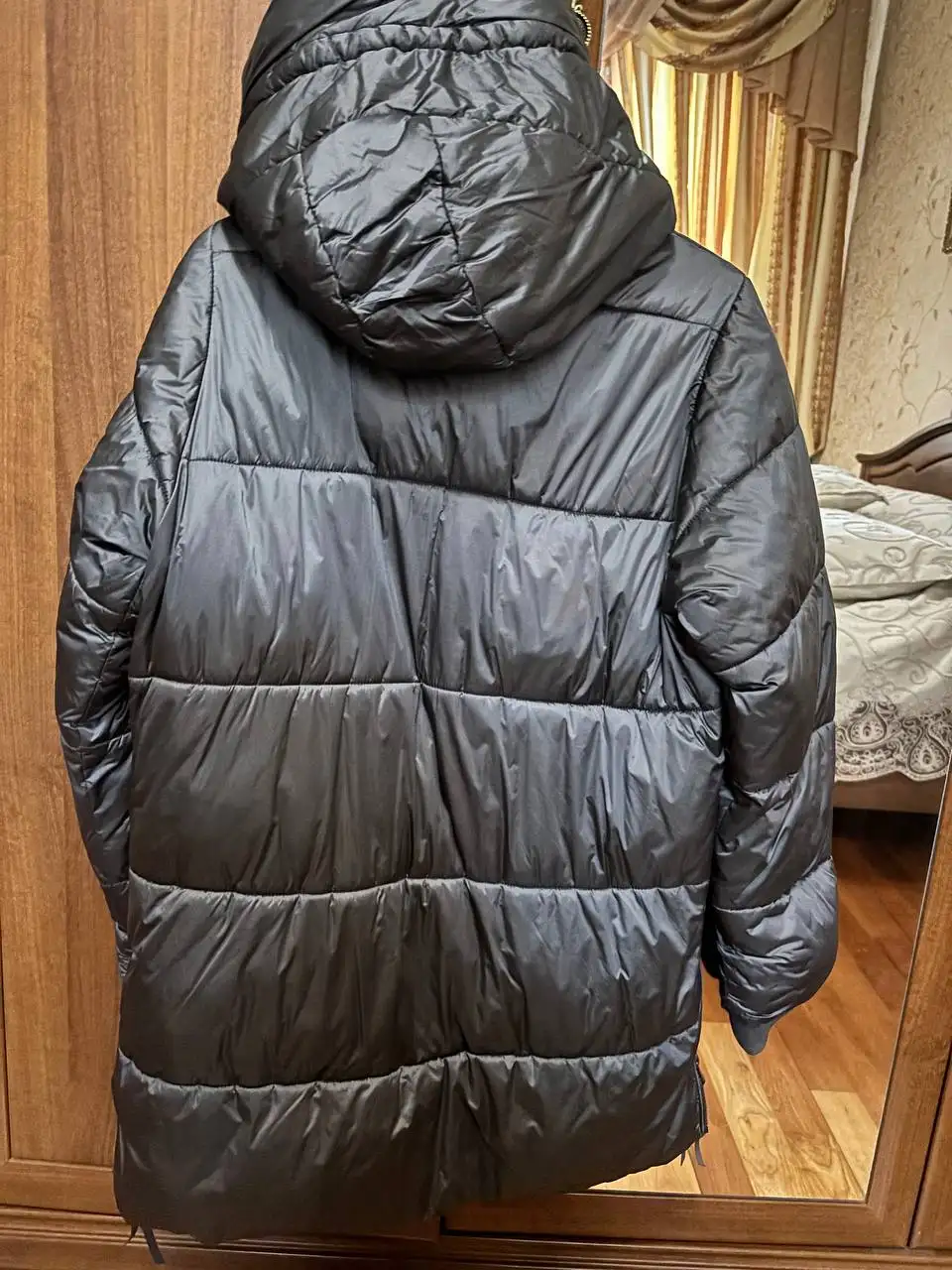 Женский пуховик Ostin с дефектом - Верхняя одежда (Одежда) в Мытищи