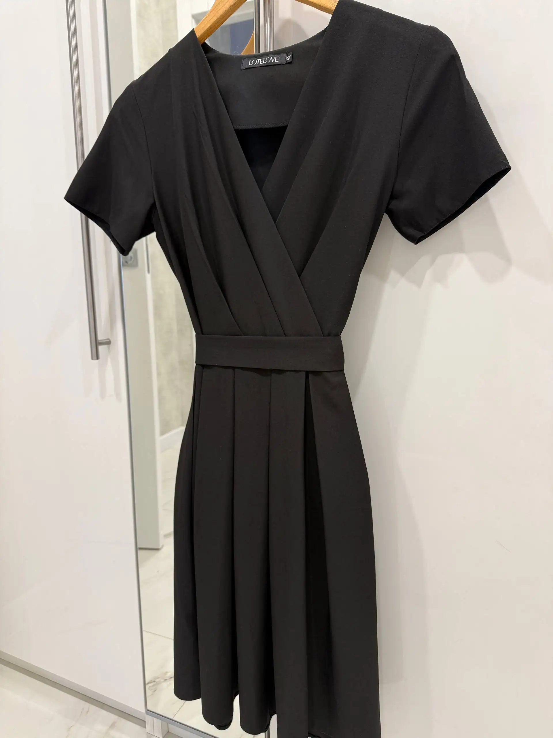 Платье черное 42 размер - Платья (Одежда) в Мытищи