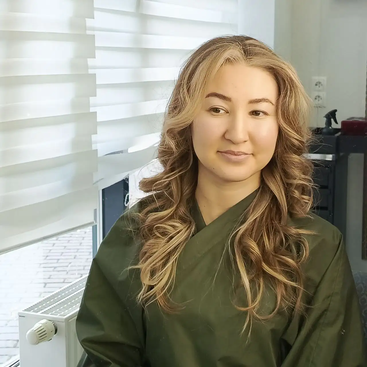 Требуются модели на окрашивание волос - Парикмахерские услуги (Услуги) в Мытищи