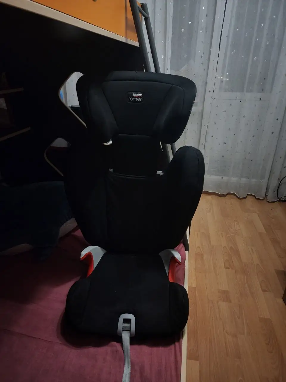 Автомобильное кресло Britax Romer SL Universal - Автокресла (Товары для детей) в Мытищи