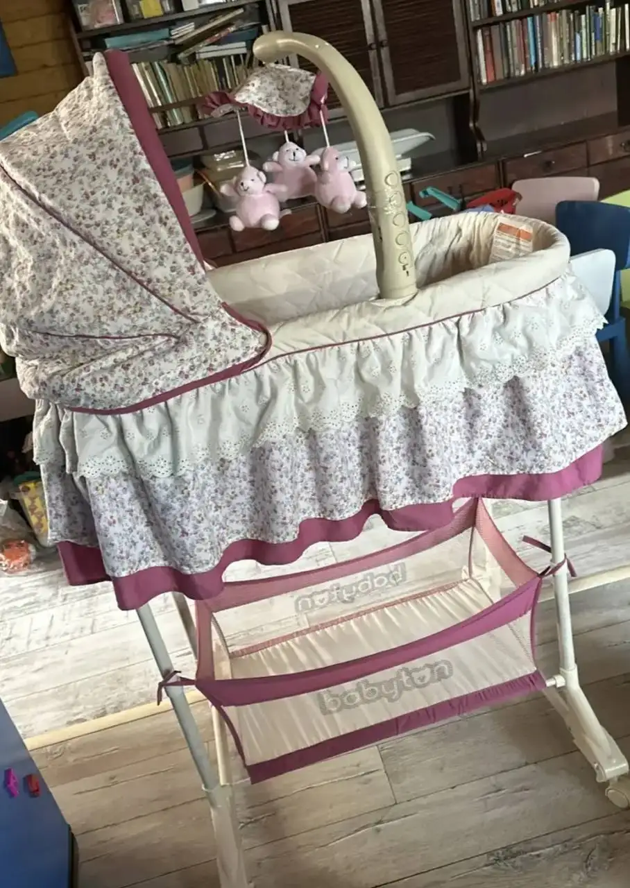 Продам детские вещи - Барахолка в Мытищи