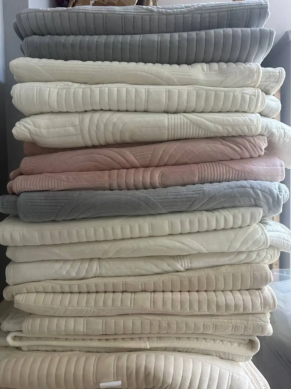 Пледы новые 110/210 - Барахолка в Мытищи