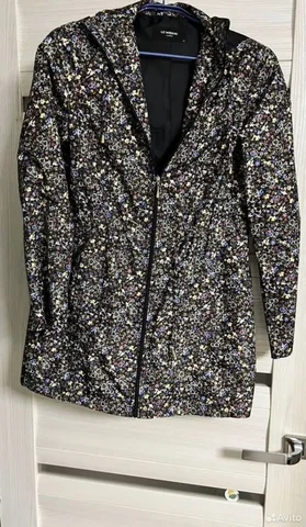 Плащ женский размер 42-44 - Верхняя одежда в Мытищи