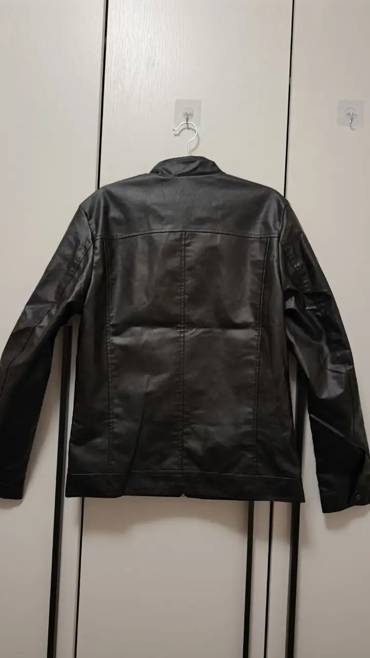 Куртка из экокожи 44 размера - Верхняя одежда (Одежда) в Мытищи