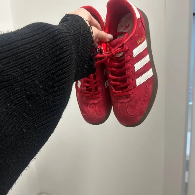 Продажа кед - Обувь в Мытищи