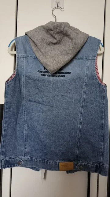 Новая куртка с отстегивающимся капюшоном - частное объявление в Мытищи