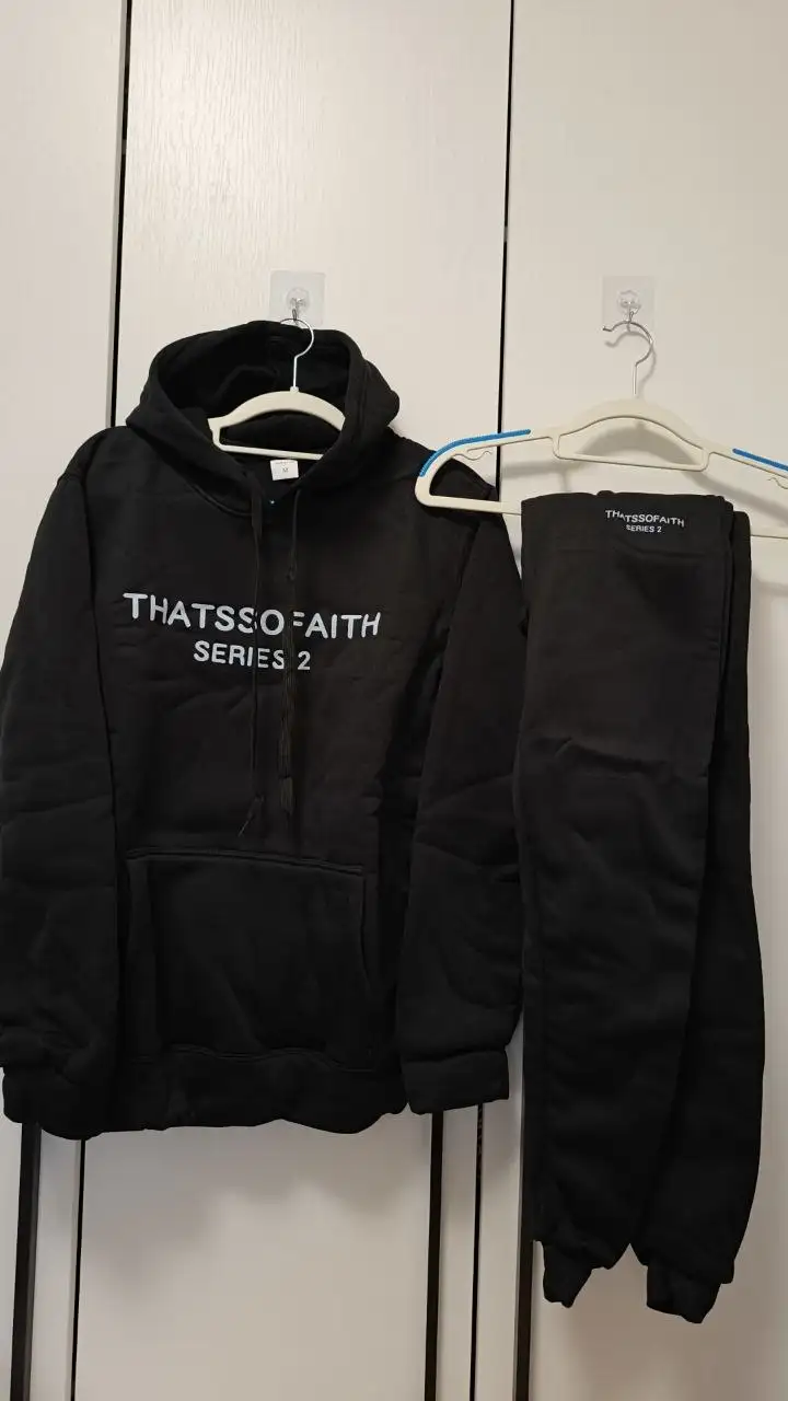 Новые женские костюмы размер М-хл - Костюмы (Одежда) в Мытищи