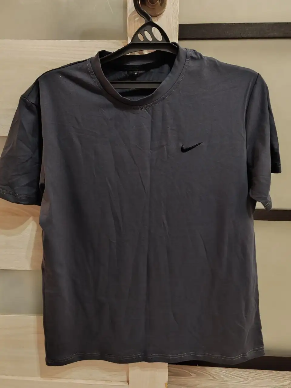 Продажа футболок зеленых и серых - Футболки (Одежда) в Мытищи