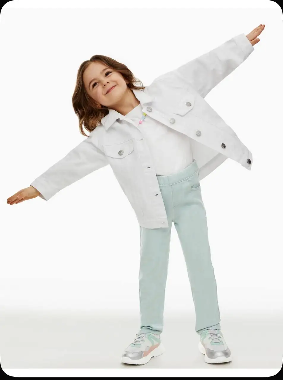 Джинсы Gloria Jeans для девочки и джемпер Sinsay - Детская одежда (Одежда) в Мытищи