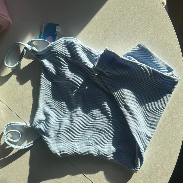 Купальник новый размер XS - Топики в Мытищи