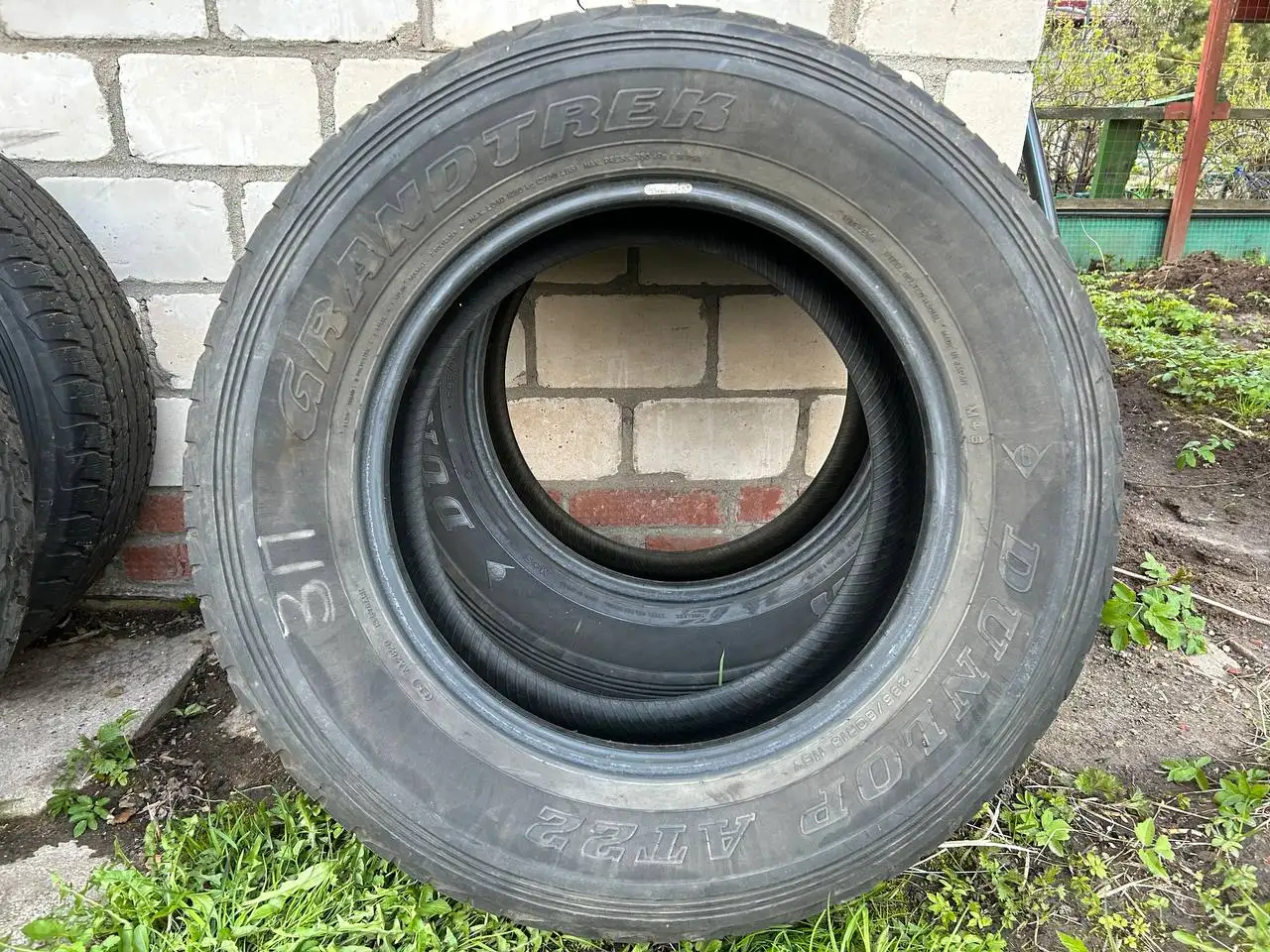 Японские летние шины Dunlop 200 - Шины (Авто) в Мытищи