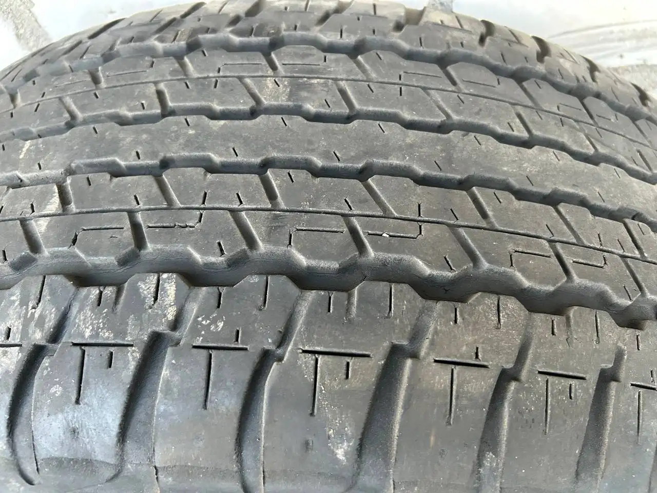 Японские летние шины Dunlop 200 - Шины (Авто) в Мытищи