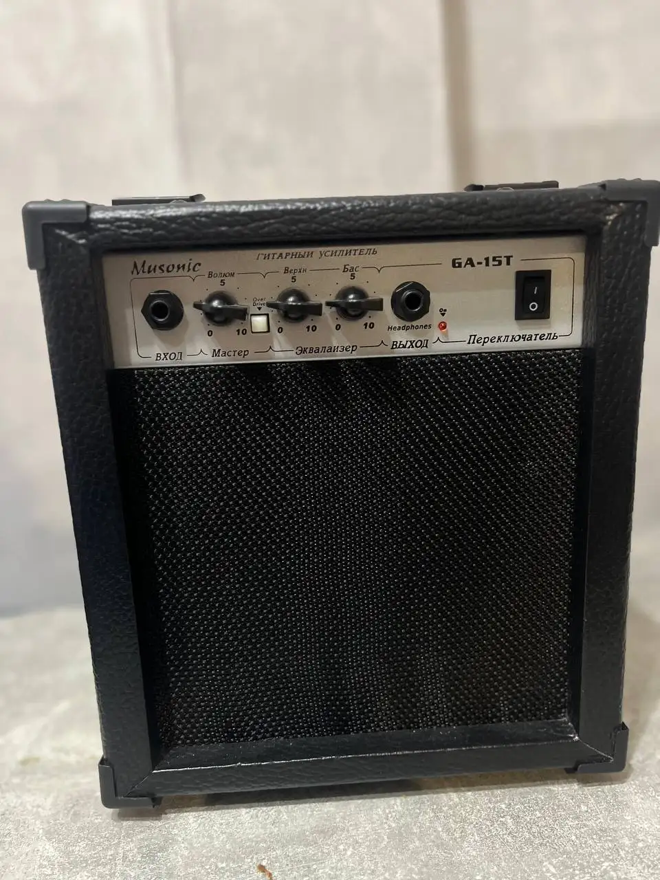 Комбоусилитель GA-15 - Музыкальные инструменты (Хобби и отдых) в Мытищи