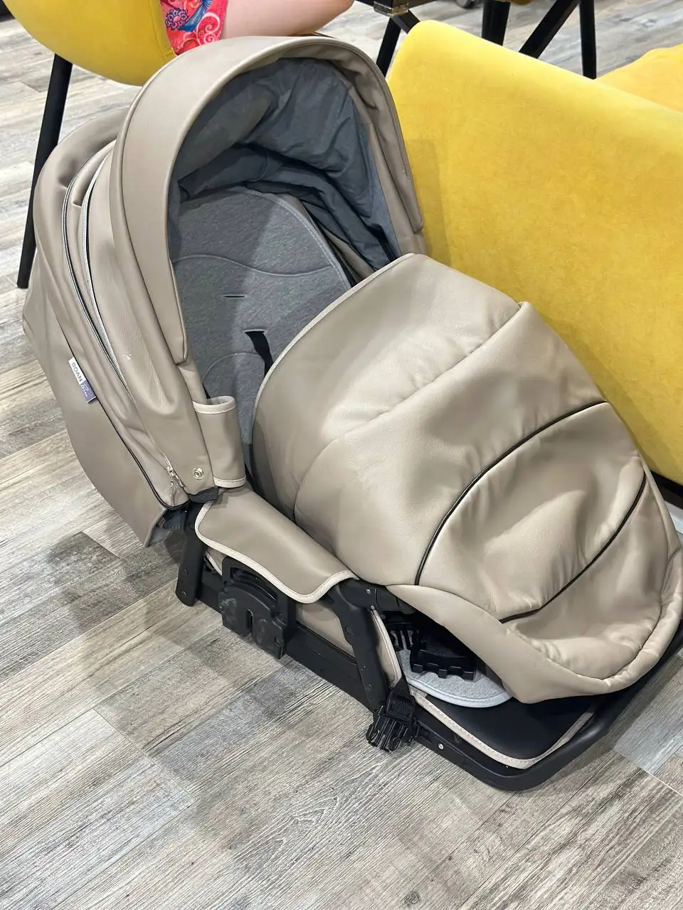 Продам коляску Roan Bass Soft 3в1 - Коляски (Товары для детей) в Мытищи