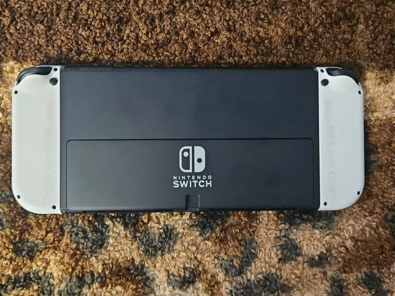 Nintendo Switch OLED 64GB белый б/у - Игровые приставки (Электроника) в Мытищи