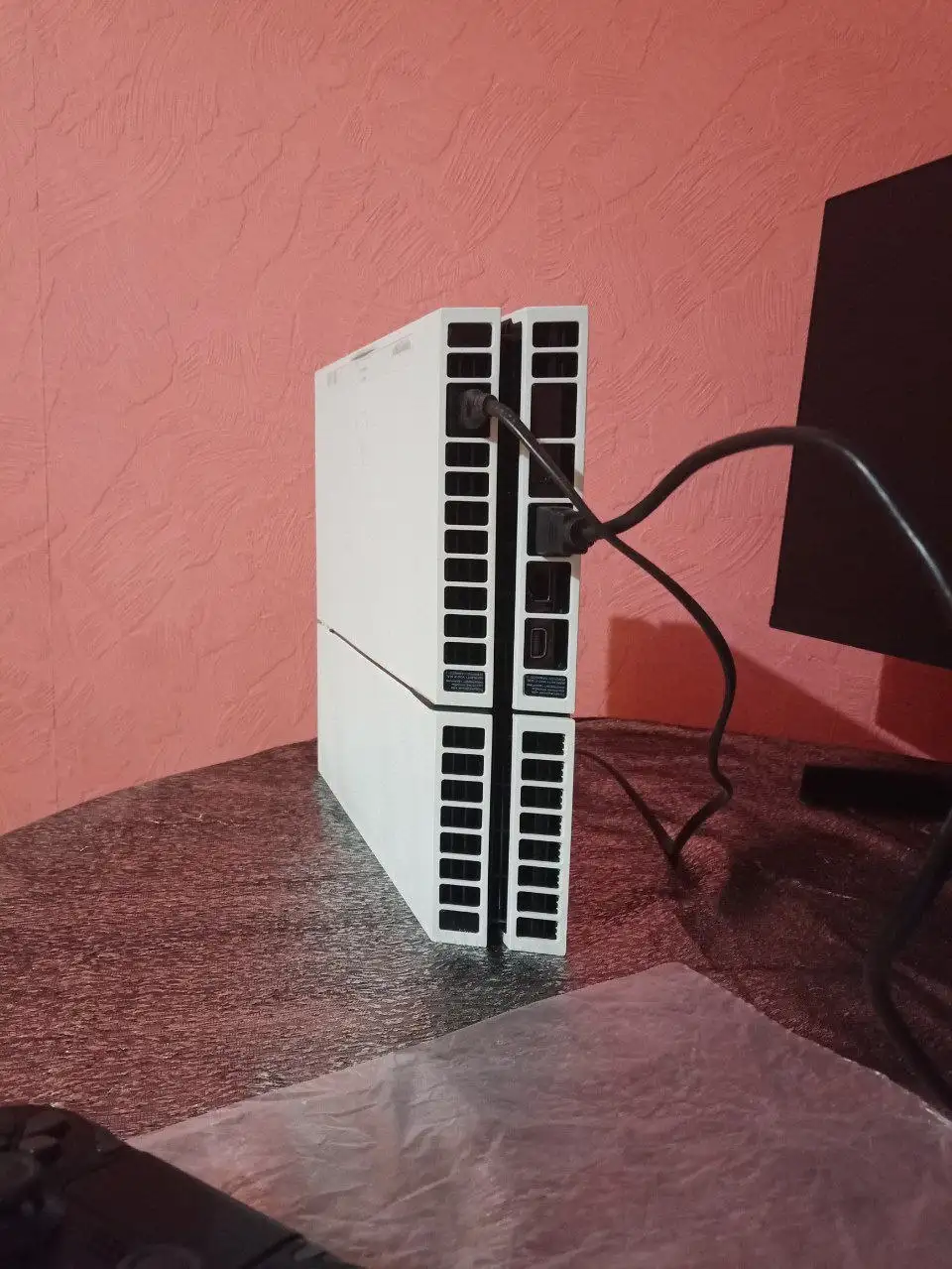 Продаю PS4/PS3 и монитор - Игровые приставки (Хобби и отдых) в Мытищи
