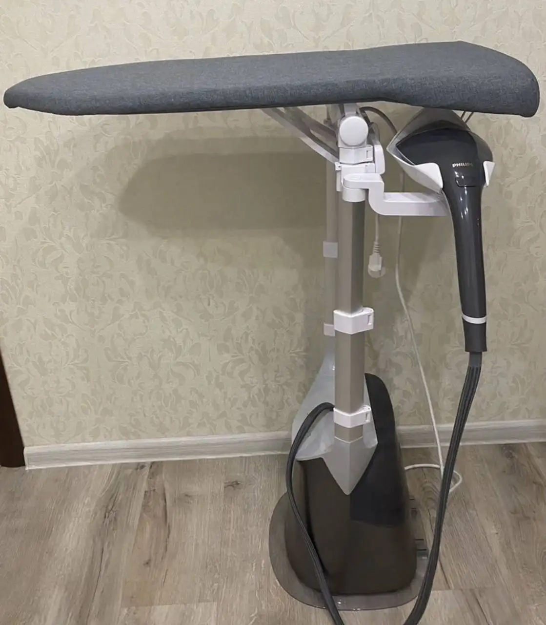 Отпариватель напольный Philips GC628/80 - Отпариватели (Для дома и дачи) в Мытищи
