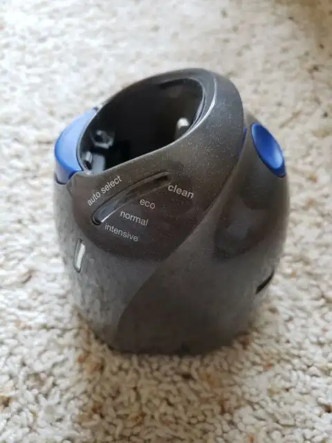 Станция очистки и зарядки Braun Clean&Charge - Устройства для бритья (Электроника) в Мытищи