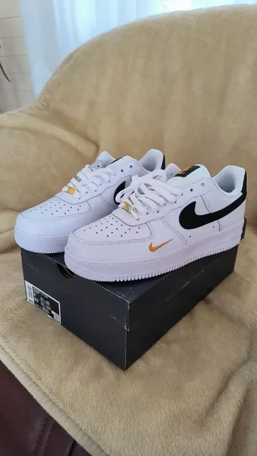 Продаю кроссовки Nike Air Force 1/07 размеры 41, 42 - частное объявление в Мытищи