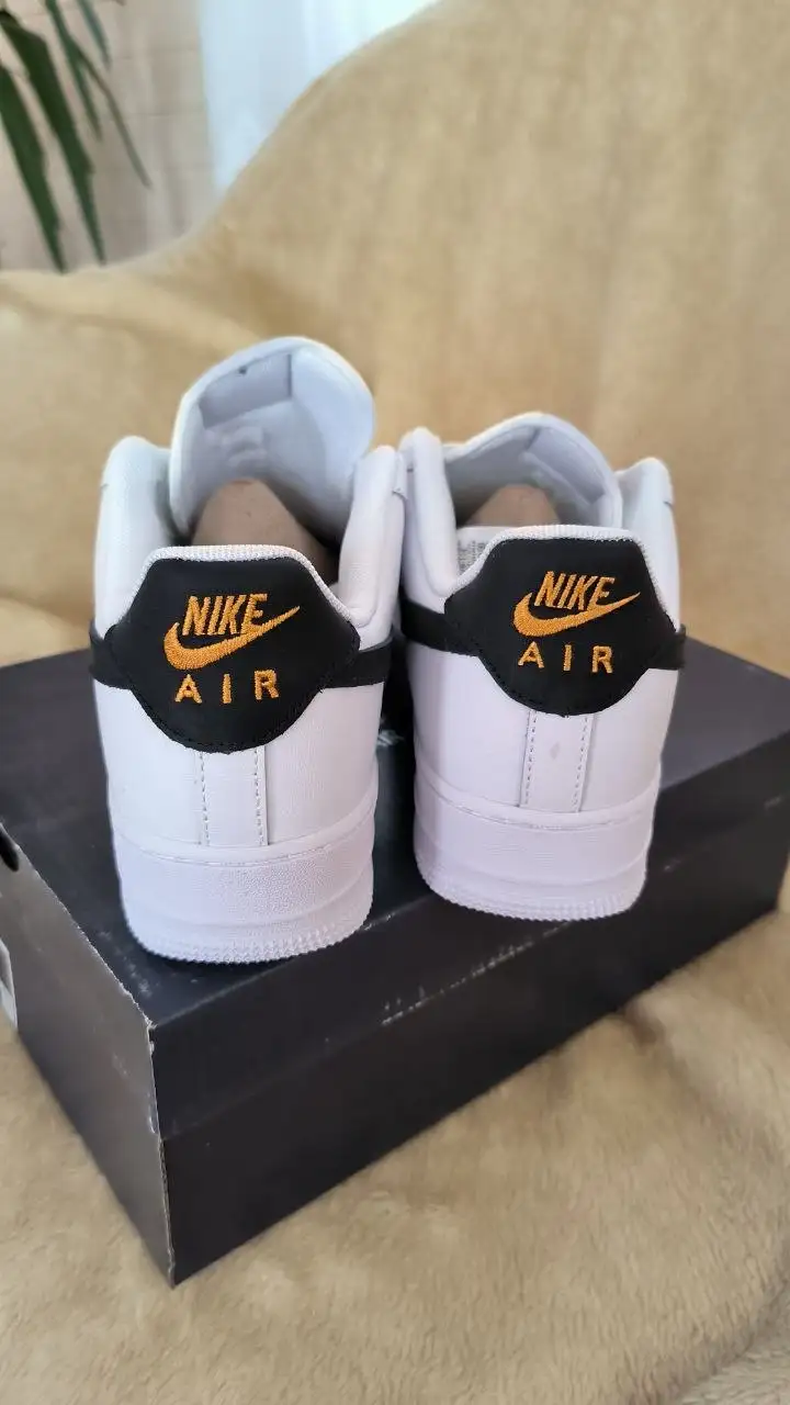 Продаю кроссовки Nike Air Force 1/07 размеры 41, 42 - Обувь (Барахолка) в Мытищи