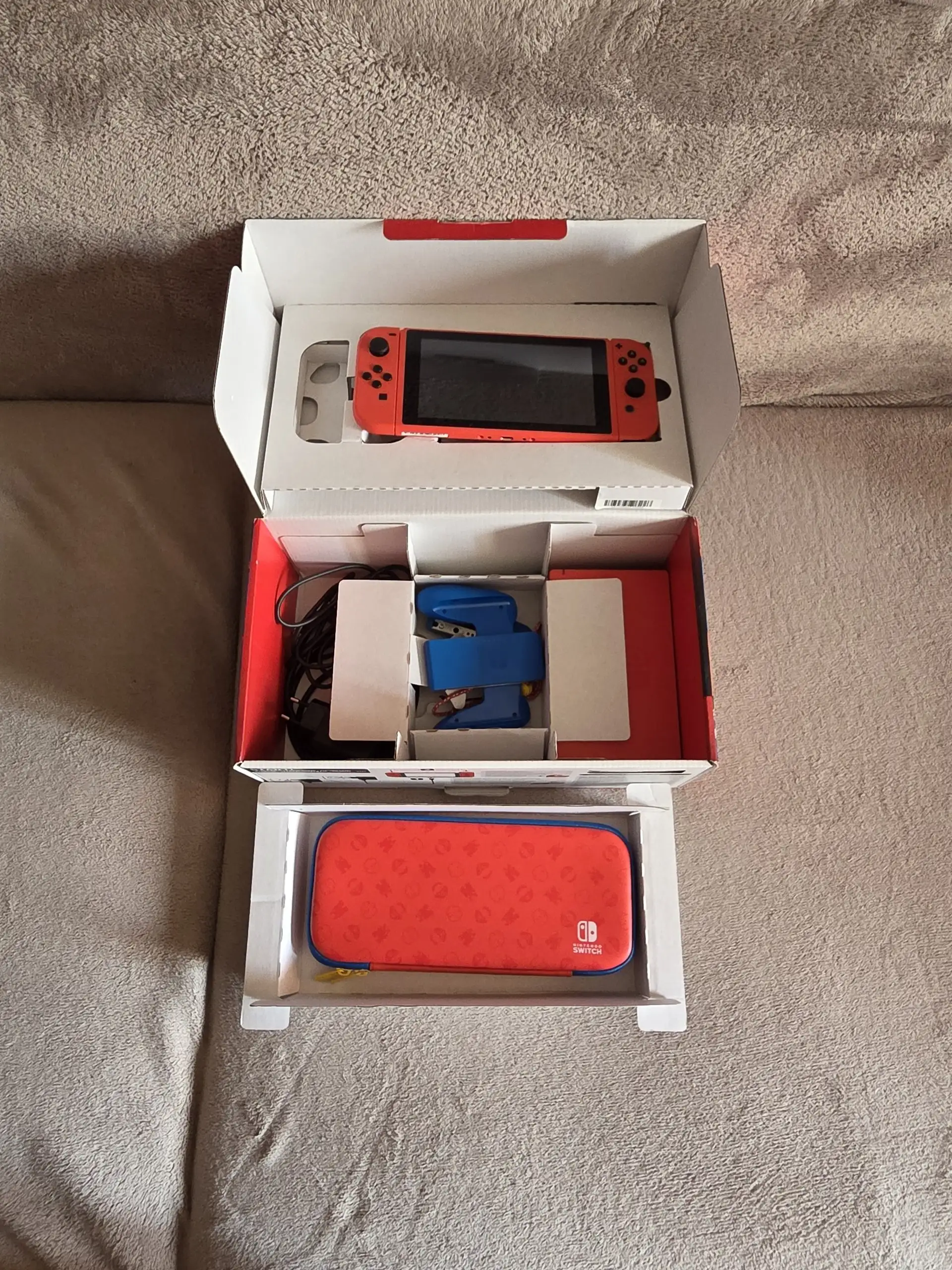 Nintendo Switch Mario Edition 32 ГБ - Игровые приставки (Электроника) в Мытищи