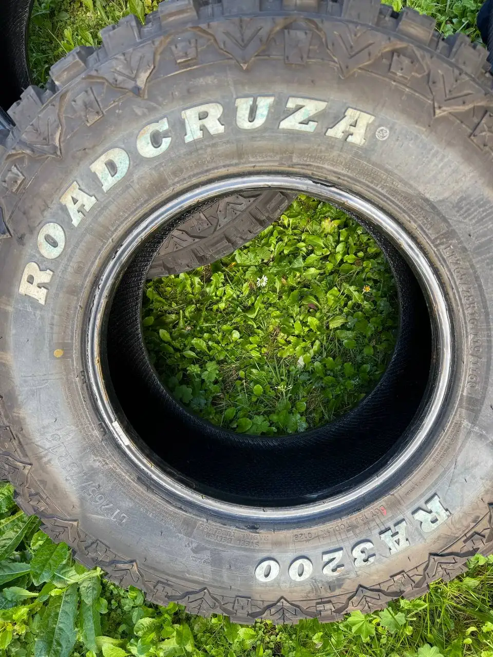 Почти новые шины Roadcruza RA3200 LT265/75 R16 - Шины (Авто) в Мытищи
