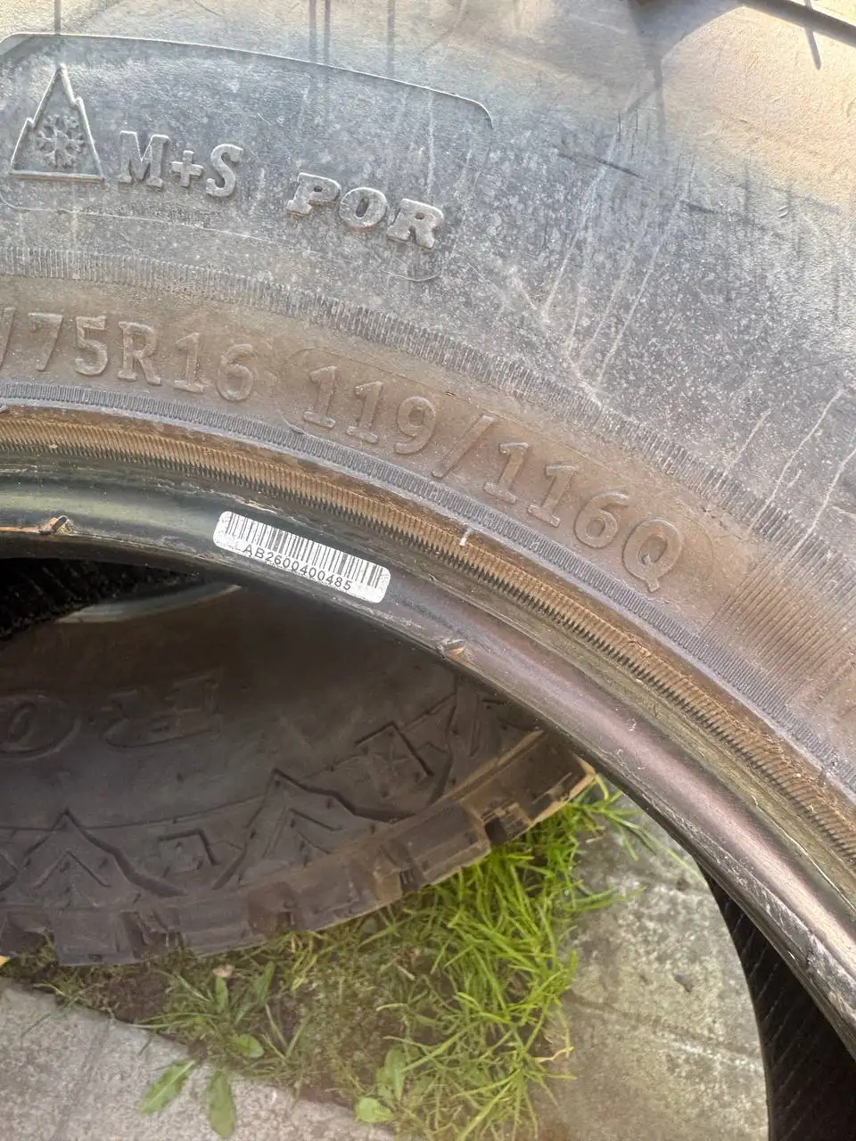Почти новые шины Roadcruza RA3200 LT265/75 R16 - Шины (Авто) в Мытищи