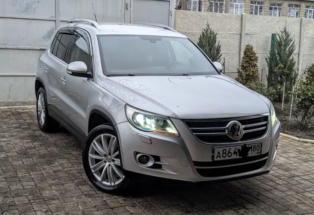 Продажа Volkswagen Tiguan 2010 года - Авто в Краснодар