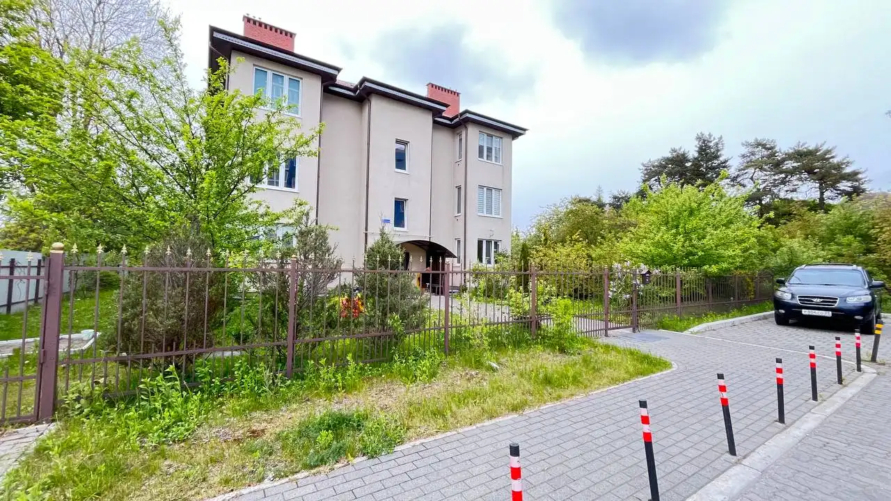 Продается 2-комнатная квартира 80 кв.м. с редкой планировкой в Калининграде - Квартиры (Недвижимость) в Калининград