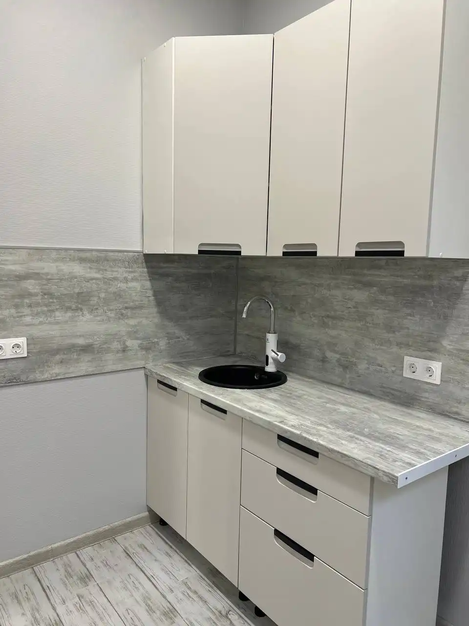 Продажа коммерческого помещения 53 кв.м в районе ул. Гагарина - Коммерческая недвижимость (Недвижимость) в Калининград