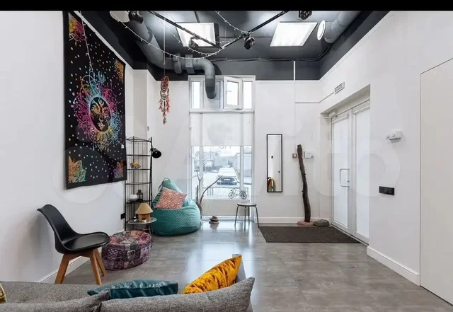 Продается коммерческое помещение 50 м² в центре Калининграда - Недвижимость в Калининград