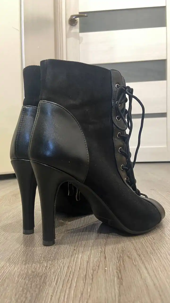 Продам туфли для танцев High heels