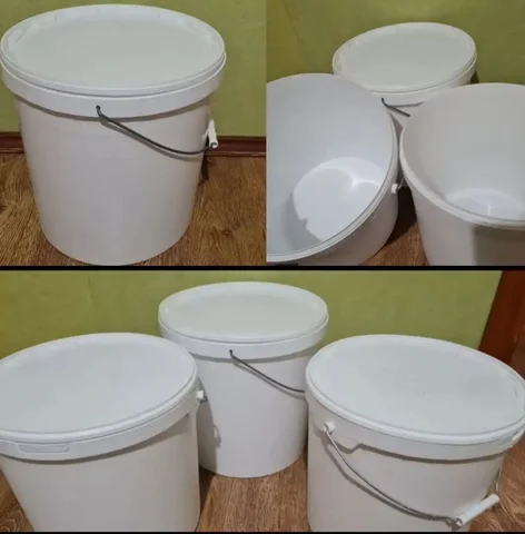 Пластиковые ведра б/у 20л с крышками - частное объявление в Уфа