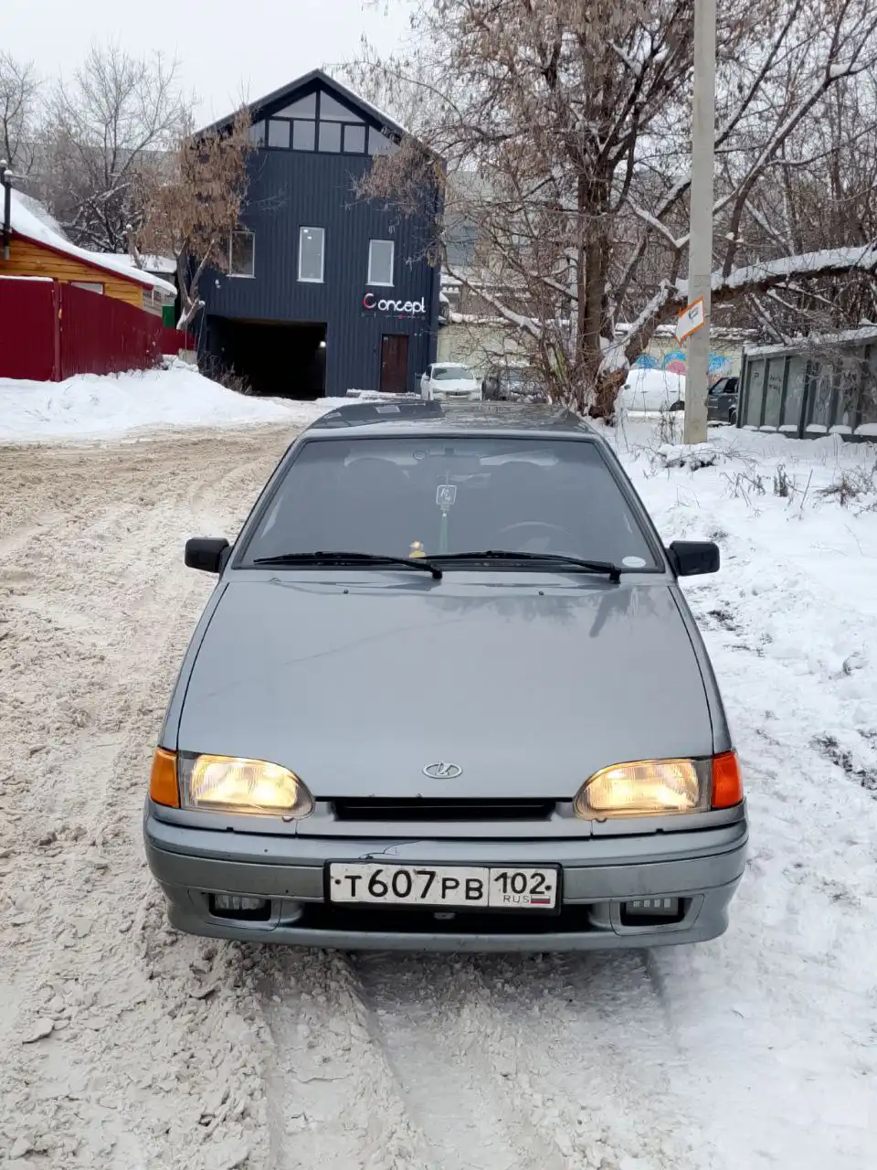 ВАЗ 2114 2011 года выпуска в Сером цвете