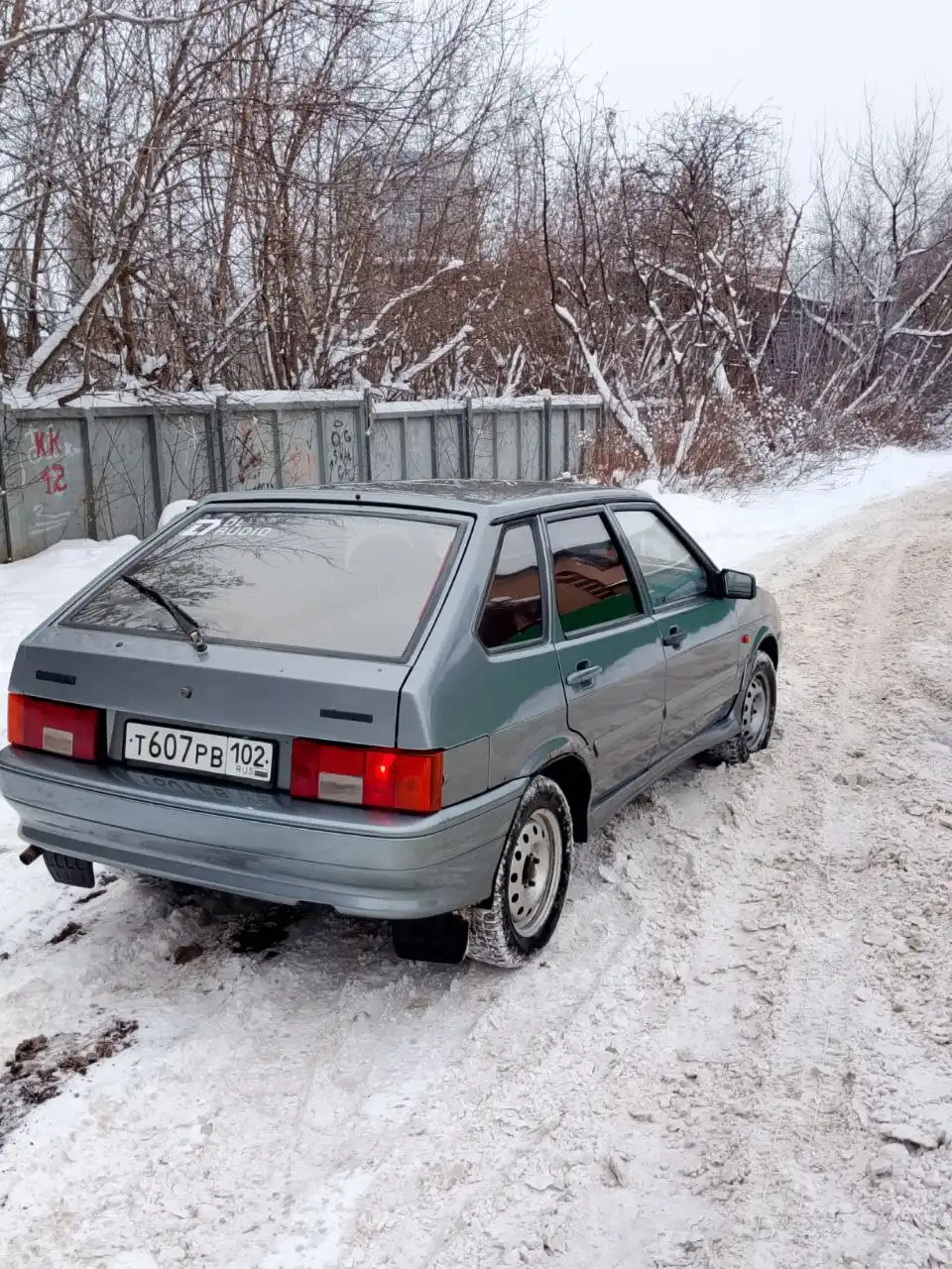 ВАЗ 2114 2011 года выпуска в Сером цвете