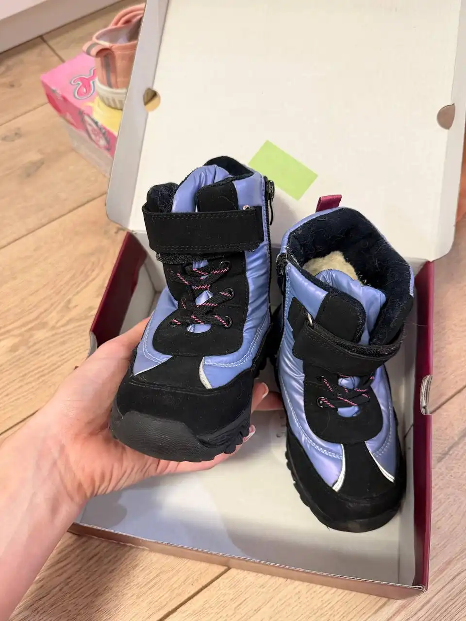 Продам детские полусапожки 26 размер