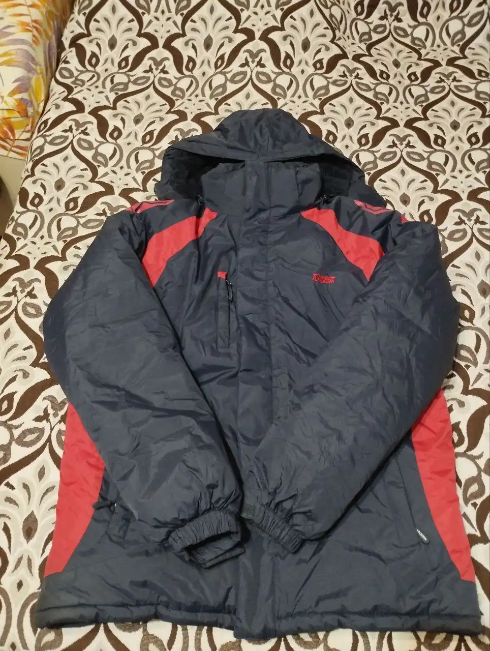 Новая зимняя куртка размер 50-52 - Верхняя одежда (Одежда) в Уфа