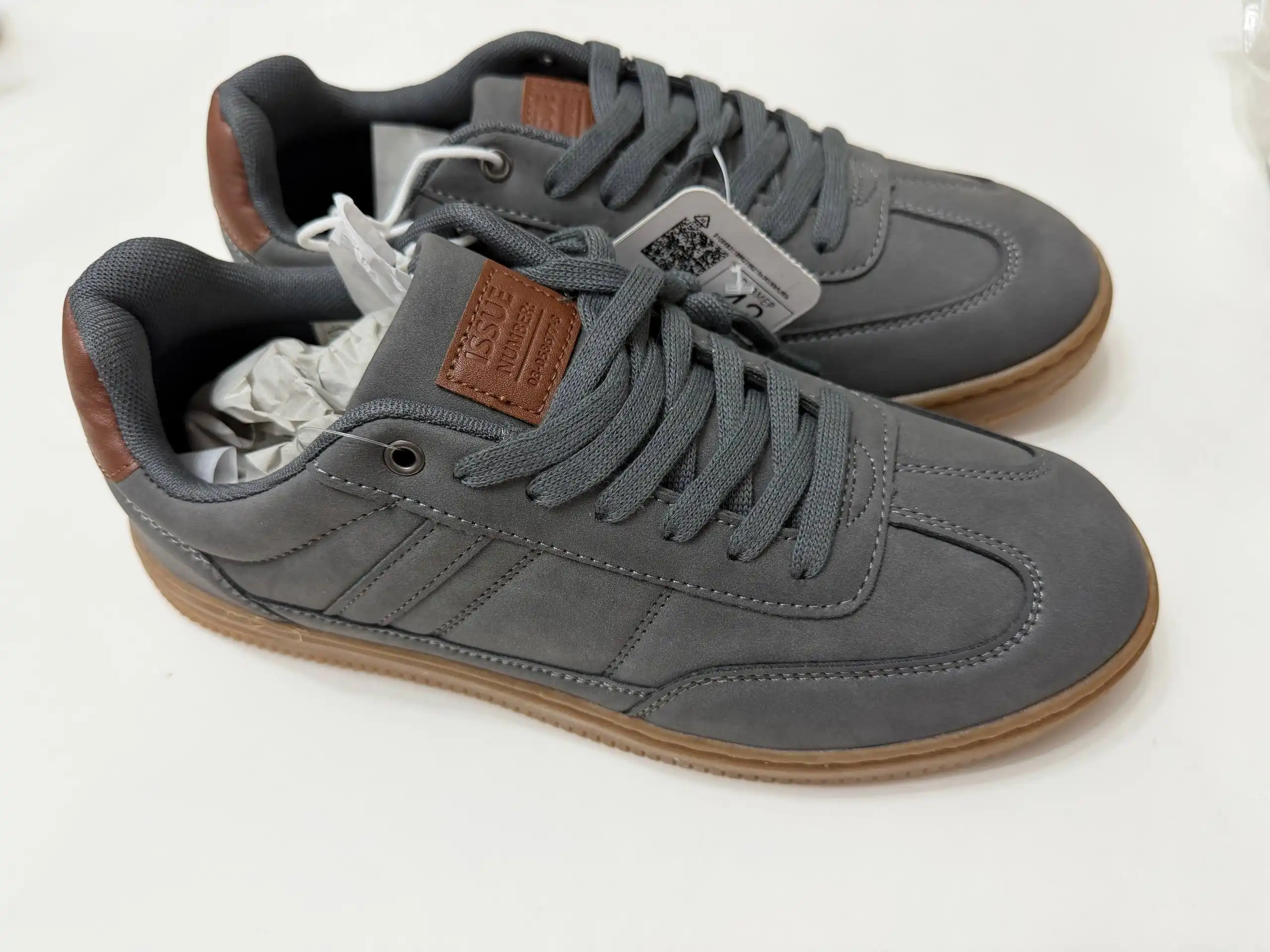 Продажа мужских кед LC Waikiki, женских кроссовок LC Waikiki, электрорубанка Интерскол и баскетбольного мяча Jogel Challenger - Барахолка в Уфа